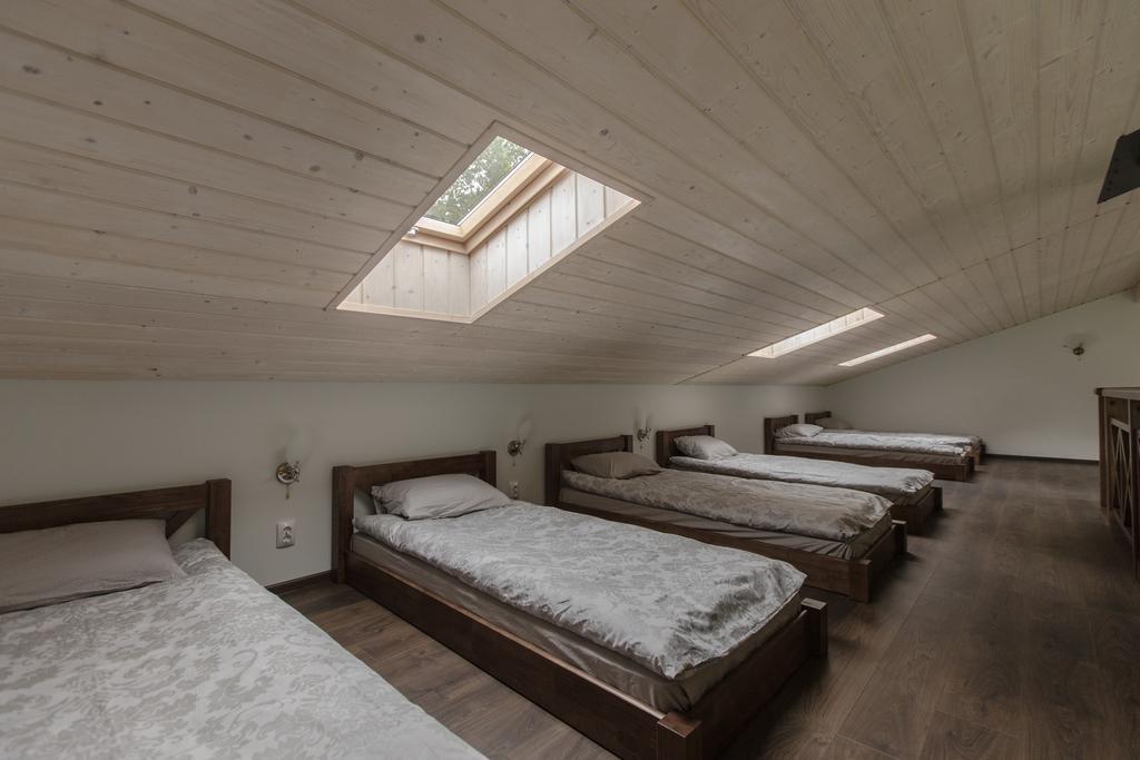 Holiday Home Uzbazes Valmiera Ruang foto