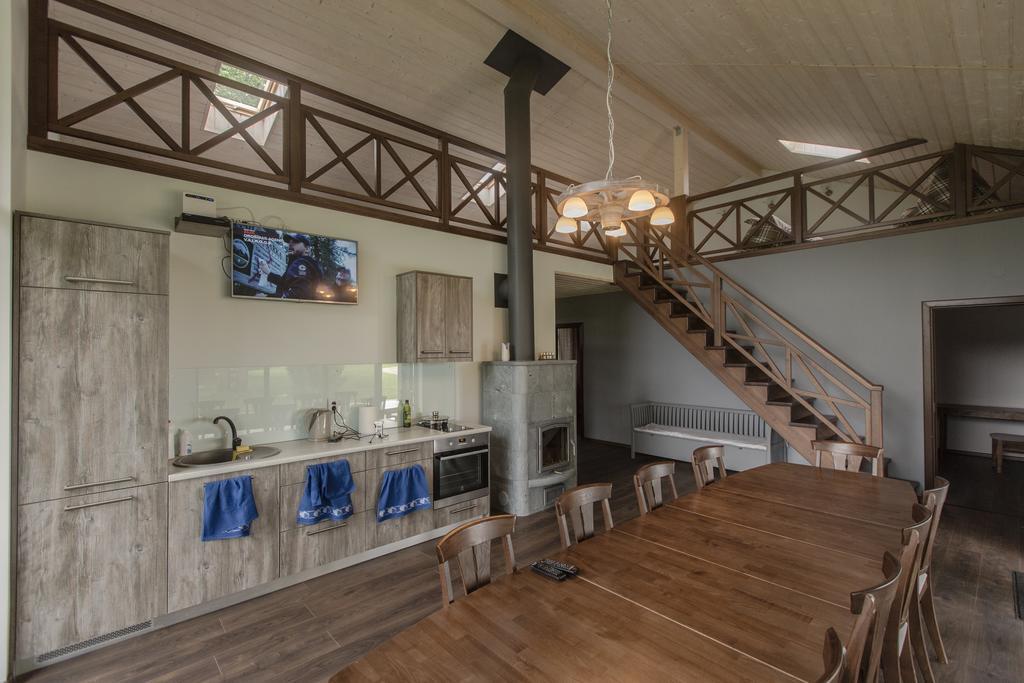 Holiday Home Uzbazes Valmiera Ruang foto